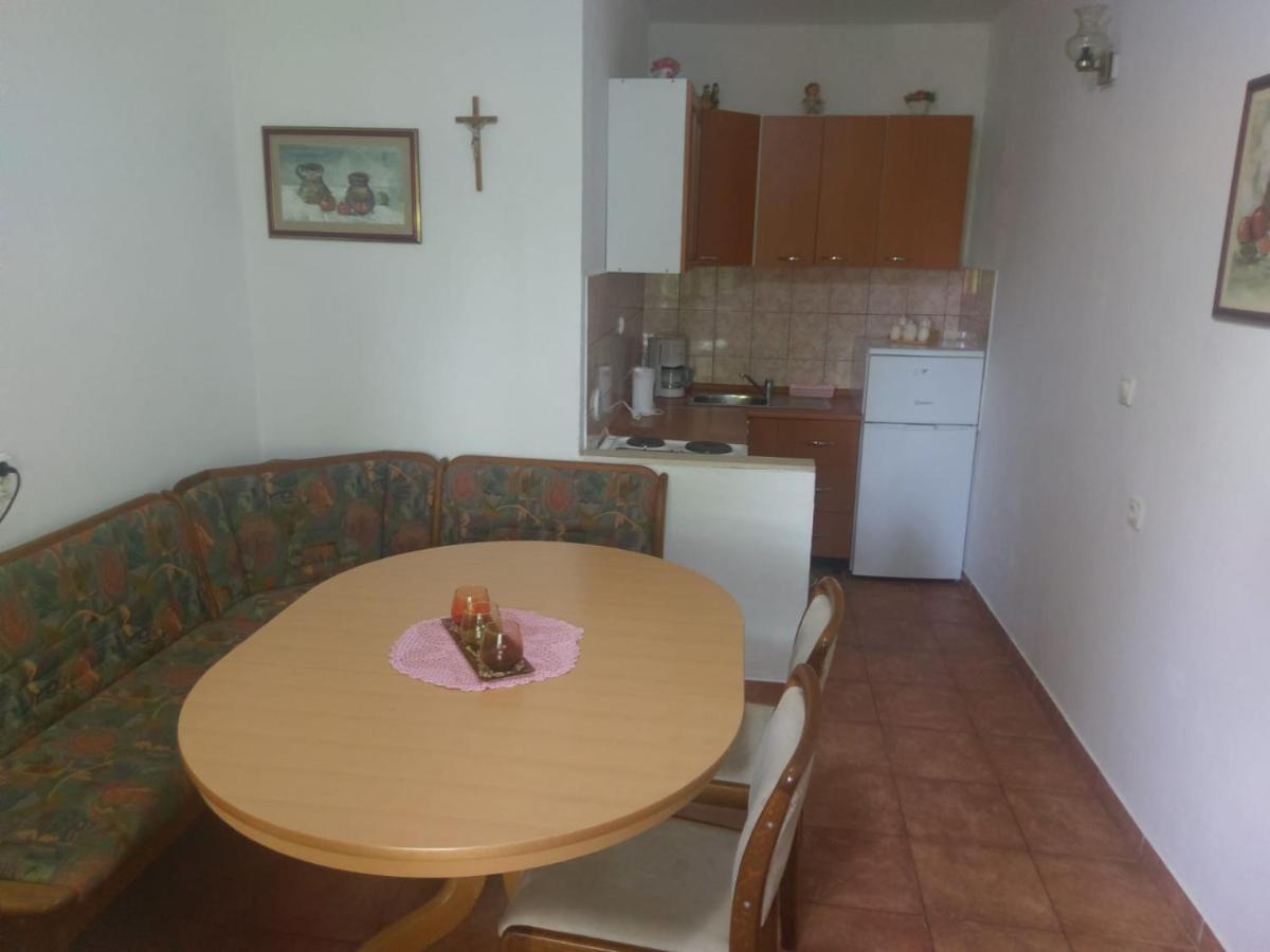 Apartment Martina Biograd Na Moru Exterior photo